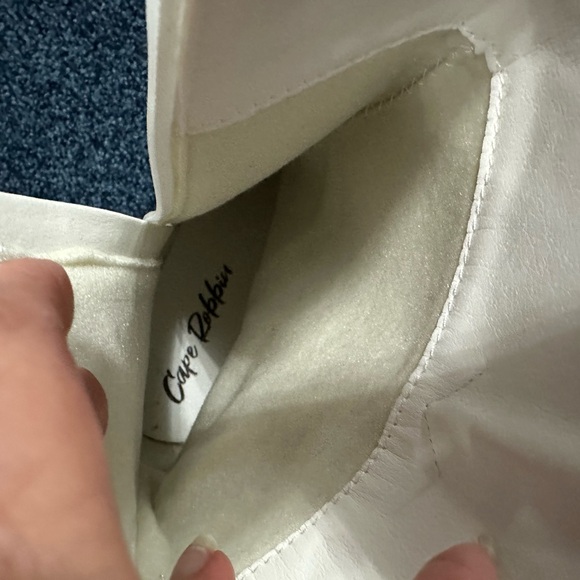 Cape Robbin White or black Boots with Silver Accents - Picture 12 of 14